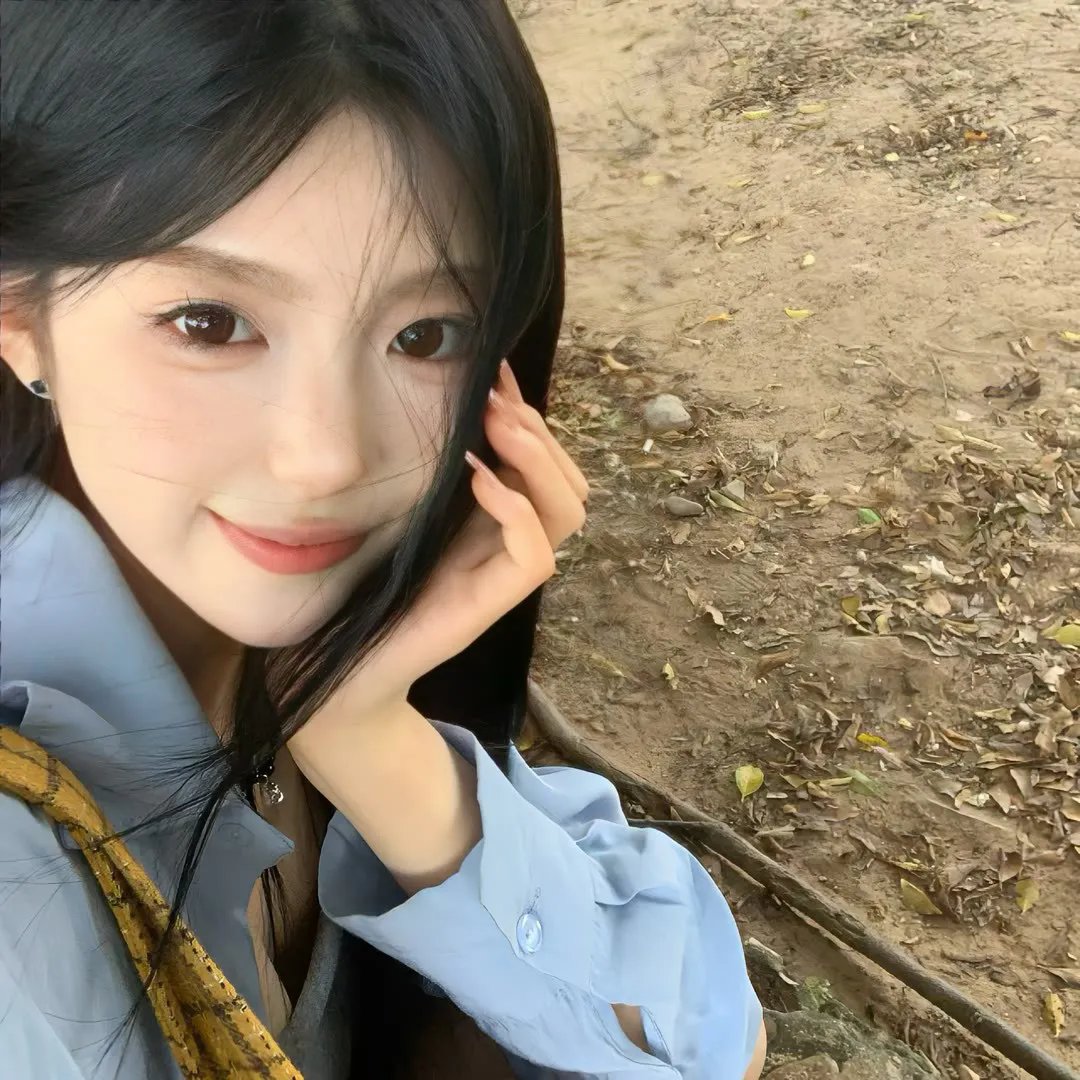 在江边